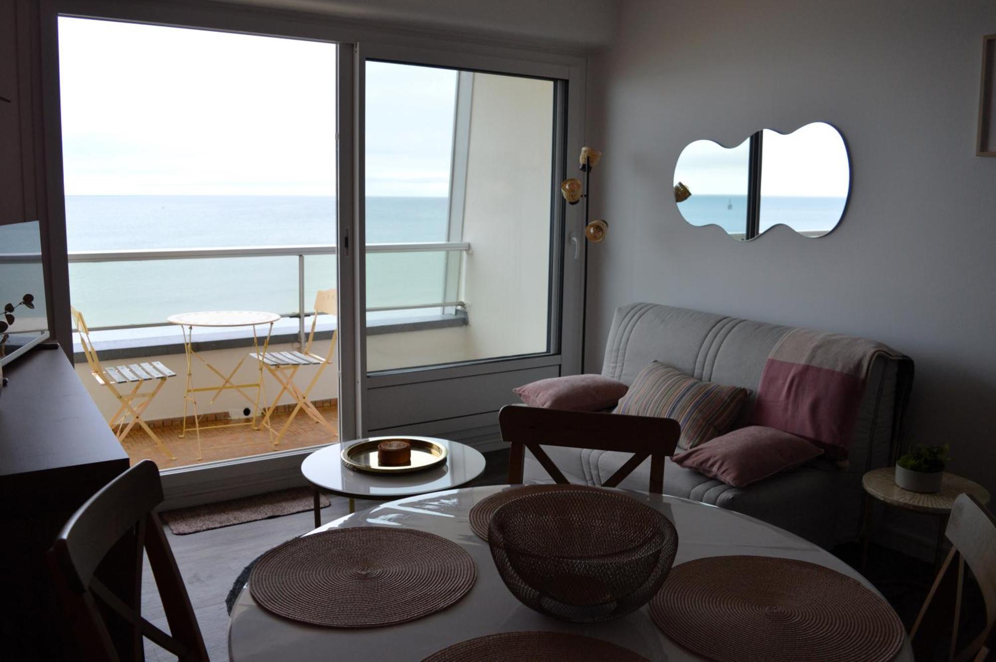 L'Esperluette - Magnifique Vue Mer Et Balcon 库尔瑟勒·苏尔·梅尔 外观 照片